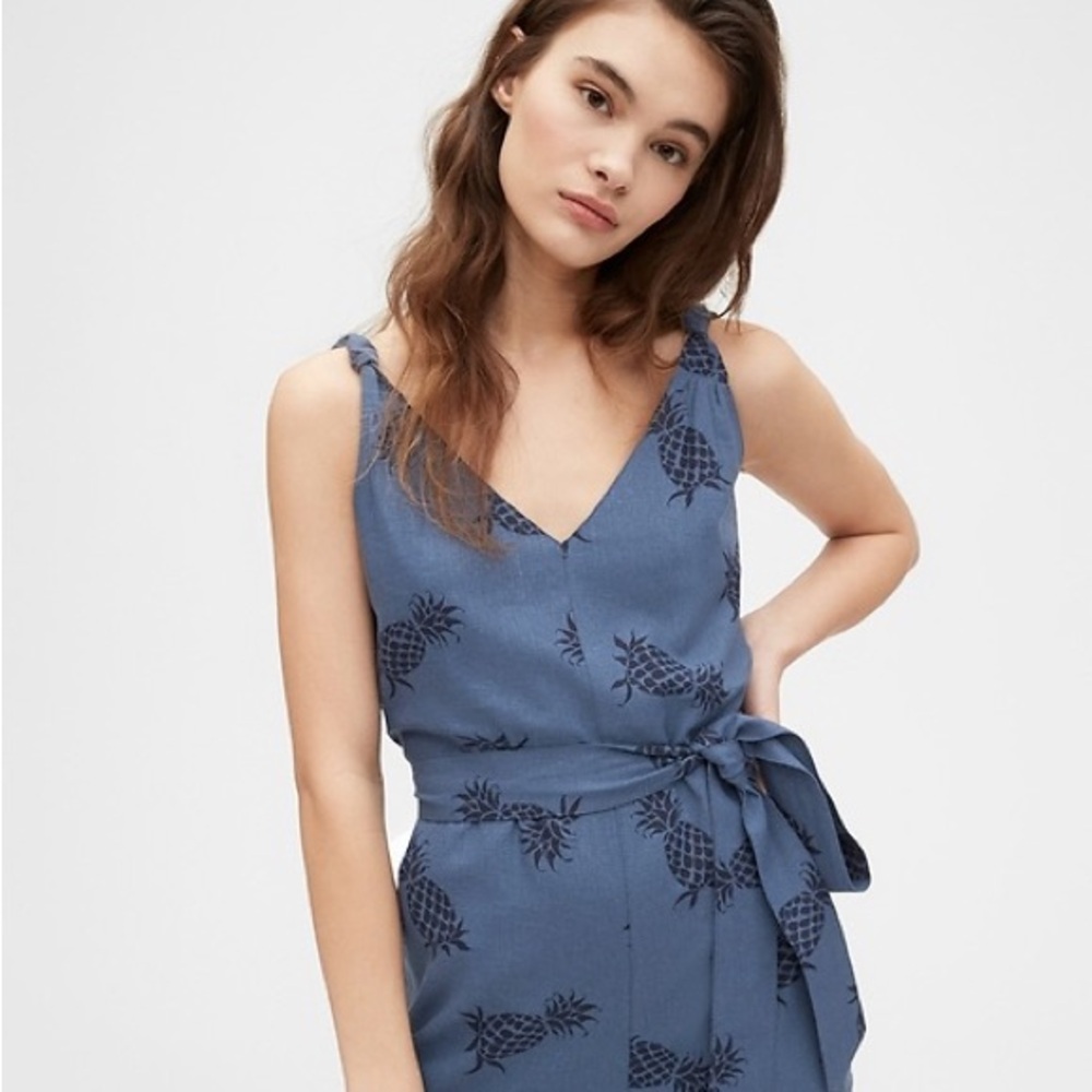 Gap Linen Blend Pineapple Print Blue Jumpsuit | Size 12